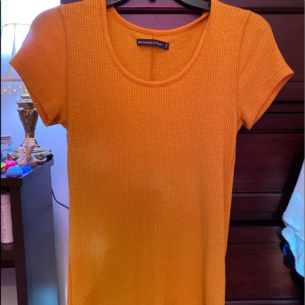 A&F tee
